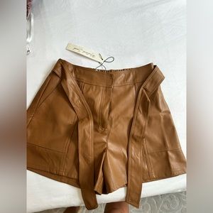 Brown leather shorts!! NWT